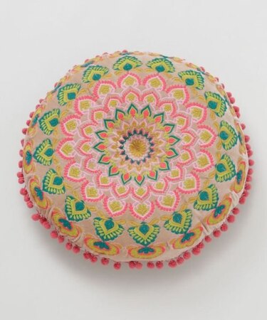 【チャイハネ】ジャスタクッション