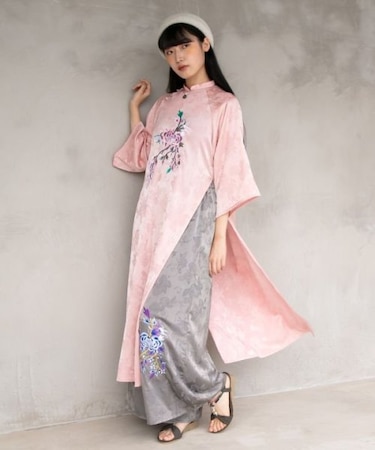 【チャイハネ】ネリナラ刺繍ワンピース