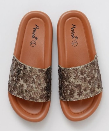 【チャイハネ】スパキラサンダル