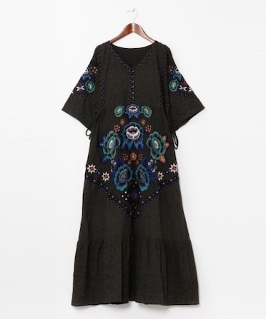 【チャイハネ】ロザリナ刺繍ワンピース