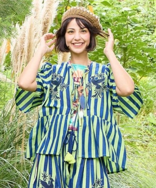 【チャイハネ】オトミラブラウス