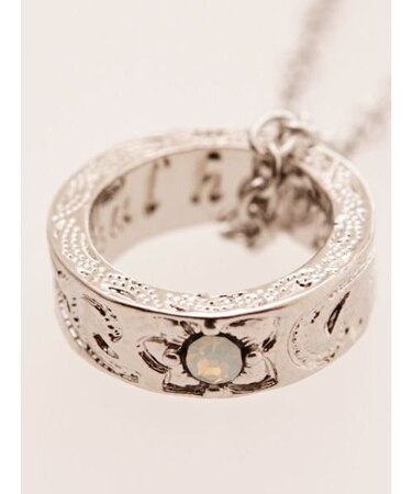 【カヒコ】バースデーハワジュネックレス