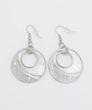 【カヒコ】シェルサークルピアス