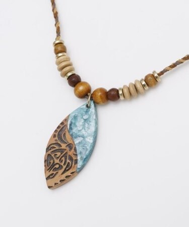 【カヒコ】ポリウッドネックレス