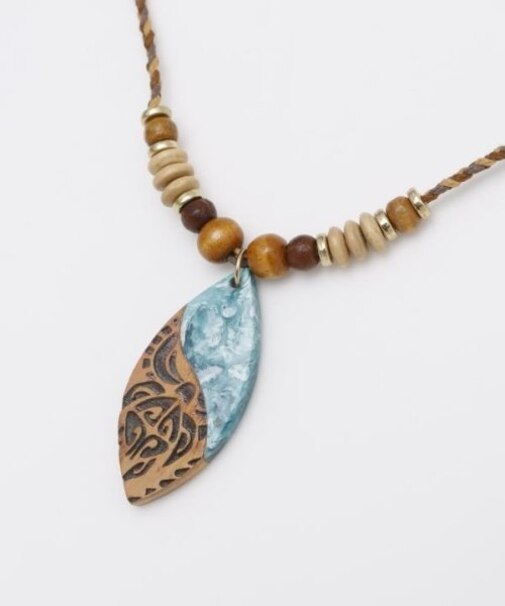 【カヒコ】ポリウッドネックレス