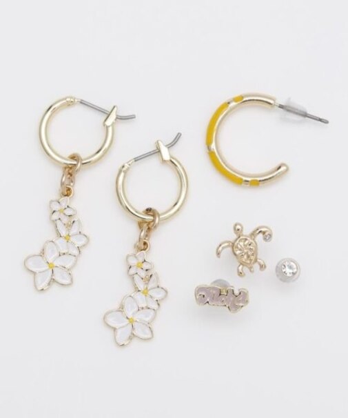 【カヒコ】エコルプルメＳＥＴピアス