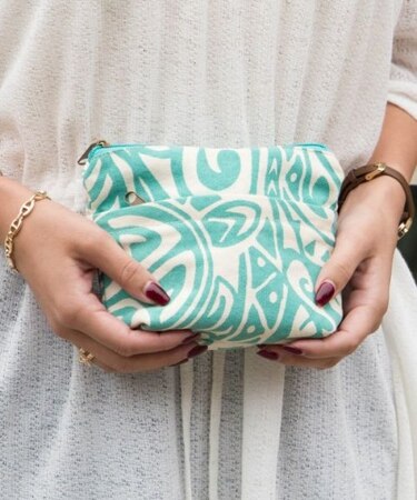 【カヒコ】ポリネシアントライバルミニポーチ