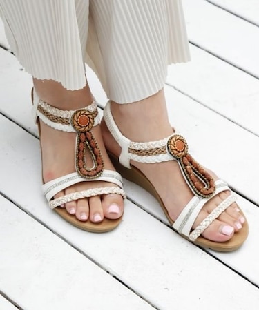 【カヒコ】レアヘレサンダル