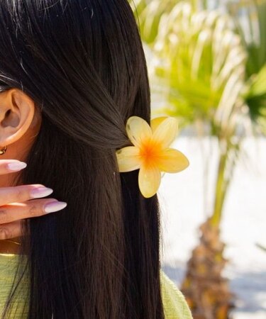 【カヒコ】プルメモハラヘアクリップ