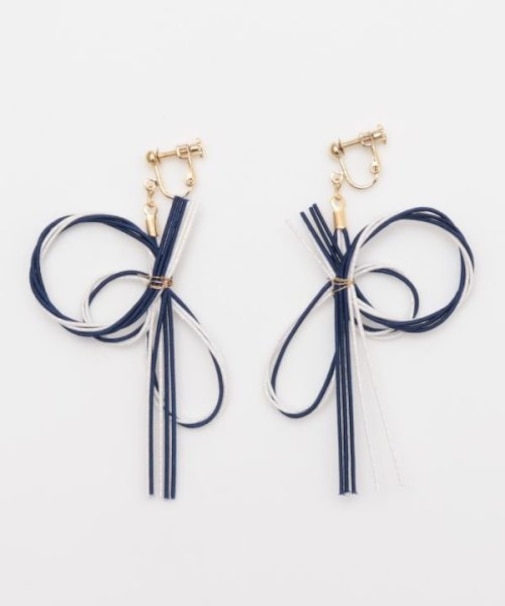 【カヤ】結び和重ねイヤリング