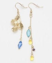 【カヤ】花優美ピアス