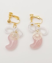 【カヤ】勾玉結びイヤリング