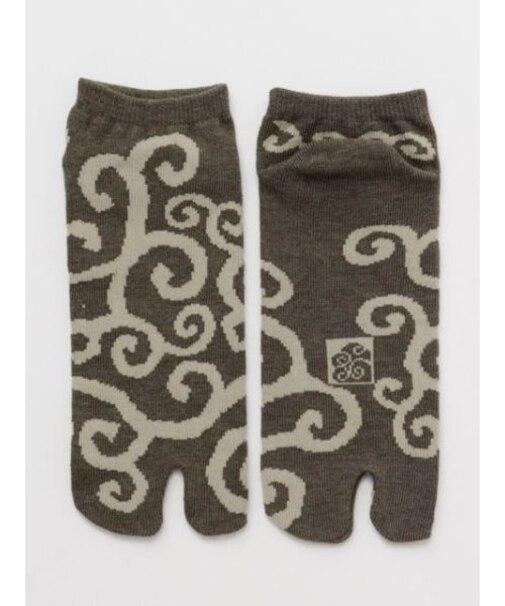 【カヤ】唐草足袋/短丈（25-28cm）