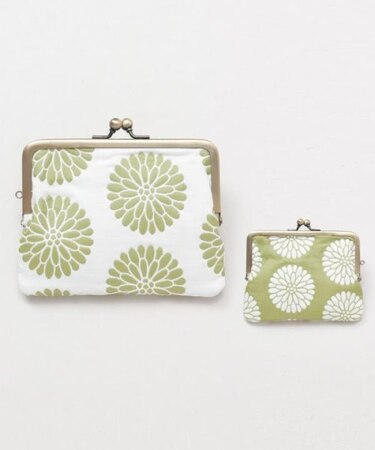 【カヤ】花ふくれ織り 平親子がま口