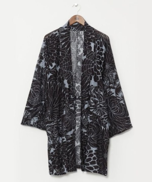 【カヤ】透かし柄羽織