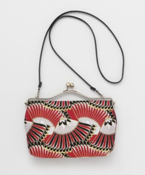 【カヤ】楚々（そそ）手持ちショルダーがま