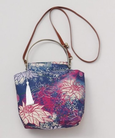 【カヤ】夜花がま口ショルダーバッグ