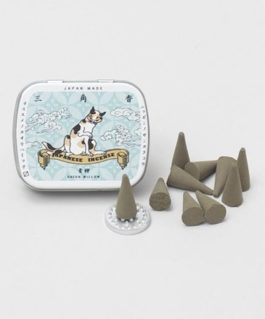 【カヤ】猫まとい三角香