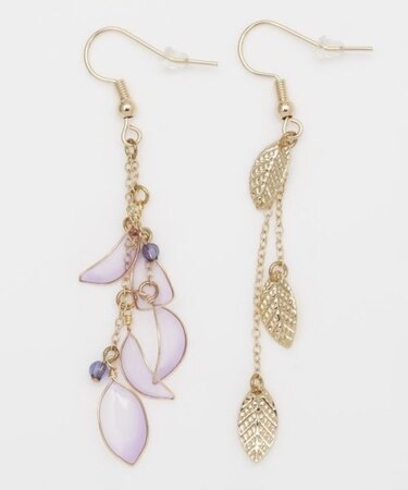 【カヤ】四季の花ピアス