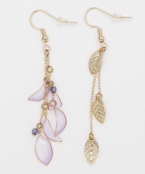 【カヤ】四季の花ピアス