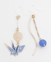 【カヤ】透かし吉祥ピアス