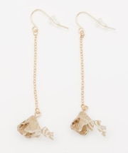 【カヤ】揺れ金魚ピアス