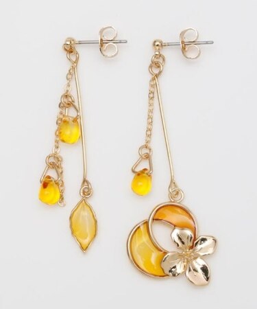 【カヤ】花冥利ピアス