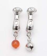 【カヤ】招き手ピアス