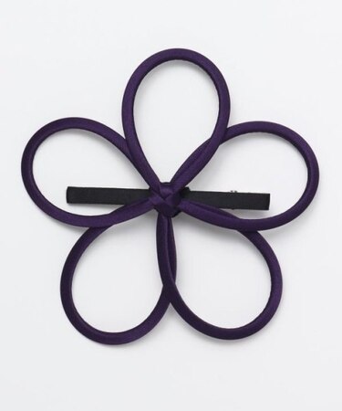 【カヤ】梅飾りヘアクリップ