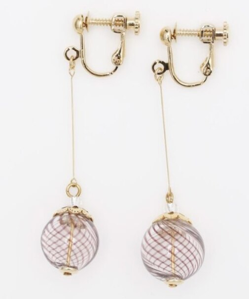 【カヤ】揺れヨーヨーイヤリング