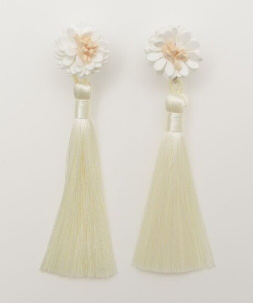 【カヤ】菊とタッセルピアス