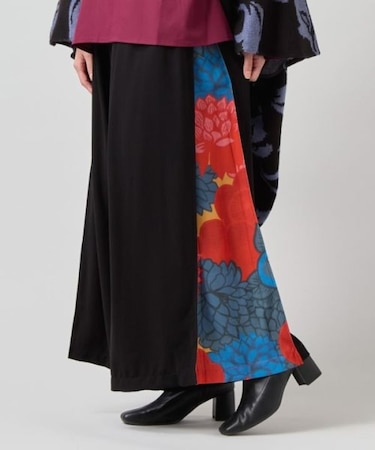 【カヤ】花盛り八掛袴風ワイドパンツ