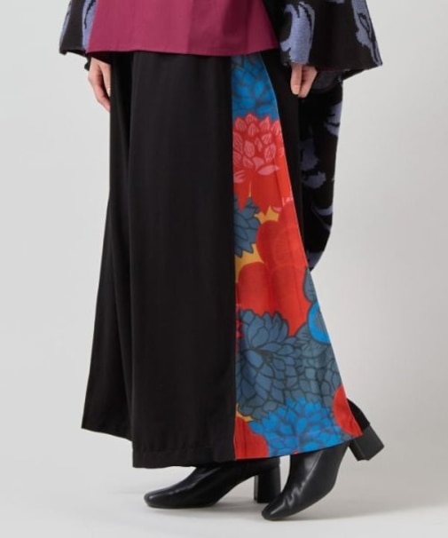 【カヤ】花盛り八掛袴風ワイドパンツ