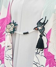 【カヤ】向かい羽織留め