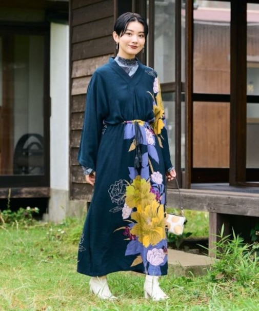 【カヤ】花綴りならいワンピース