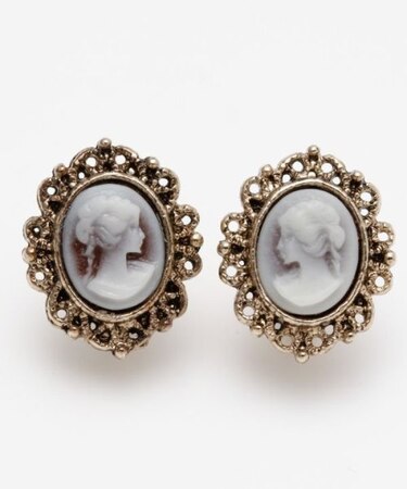 【欧州航路】ミニアンティカメオイヤリング