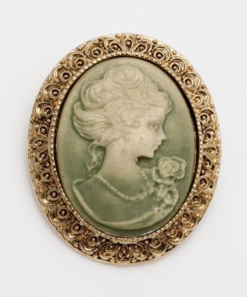 【欧州航路】アンティークカメオブローチ