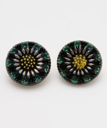 【欧州航路】チェコボタンモアイヤリング