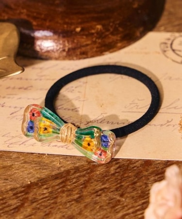 【欧州航路】【Fromチェコ】チェコボタンストゥヘアゴム