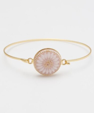 【欧州航路】【Fromチェコ】チェコボタンリアバングル ゴールド