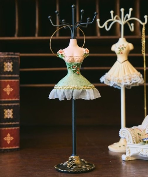 【欧州航路】ミニドレススタンド