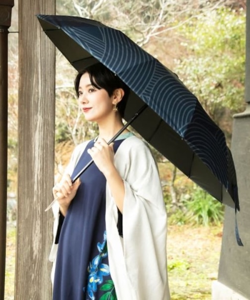 【岩座】【遮光性99.99%以上】水引折傘（晴雨兼用）