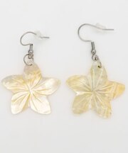 【マウナロア】プルメリアシェルピアス