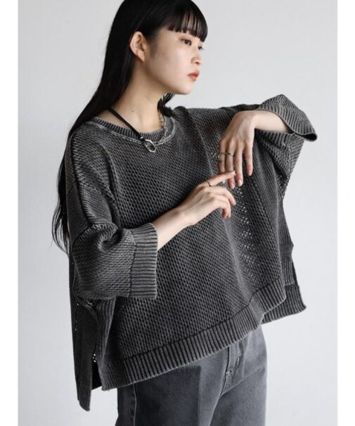 ドルマンメッシュニット