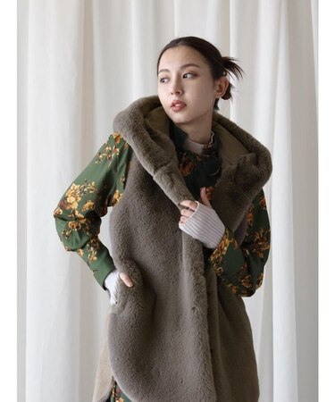 フーデッドファーベスト - RADIATE limited -