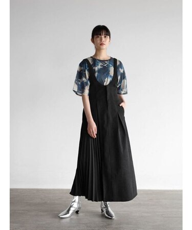 プリーツブラックデニムジャンパースカート