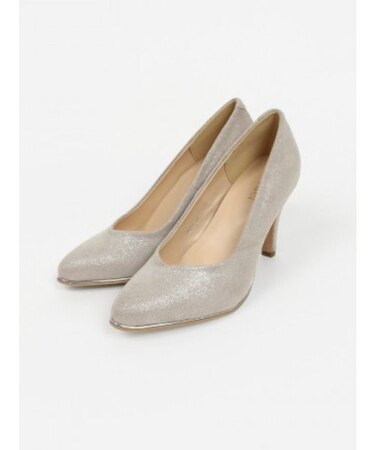 ポインテッドトゥクラシカルパンプス