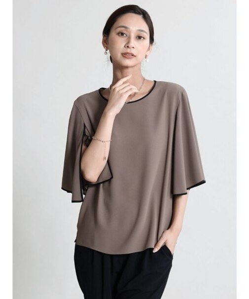 ドレープスリーブブラウス