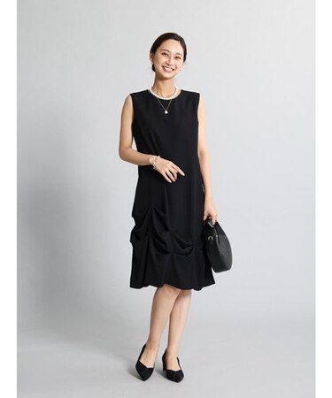 つまみドレープワンピース