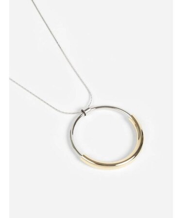 アクセントフープネックレス